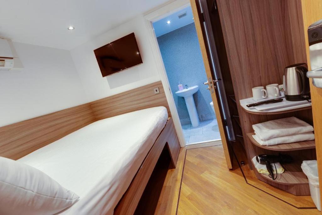 Print Works Hotel 3*